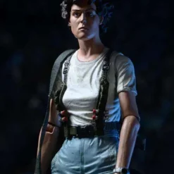 Promo 🌟 NECA Aliens Series 5 Ellen Ripley Action Figure [Aliens Queen Battle] ❤️ -Harry Potter Sale Store aliens5ripley inset2