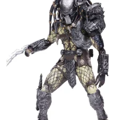 Outlet ⭐ Alien vs. Predator Warrior Predator Exclusive Action Figure (Pre-Order ships January) 🥰