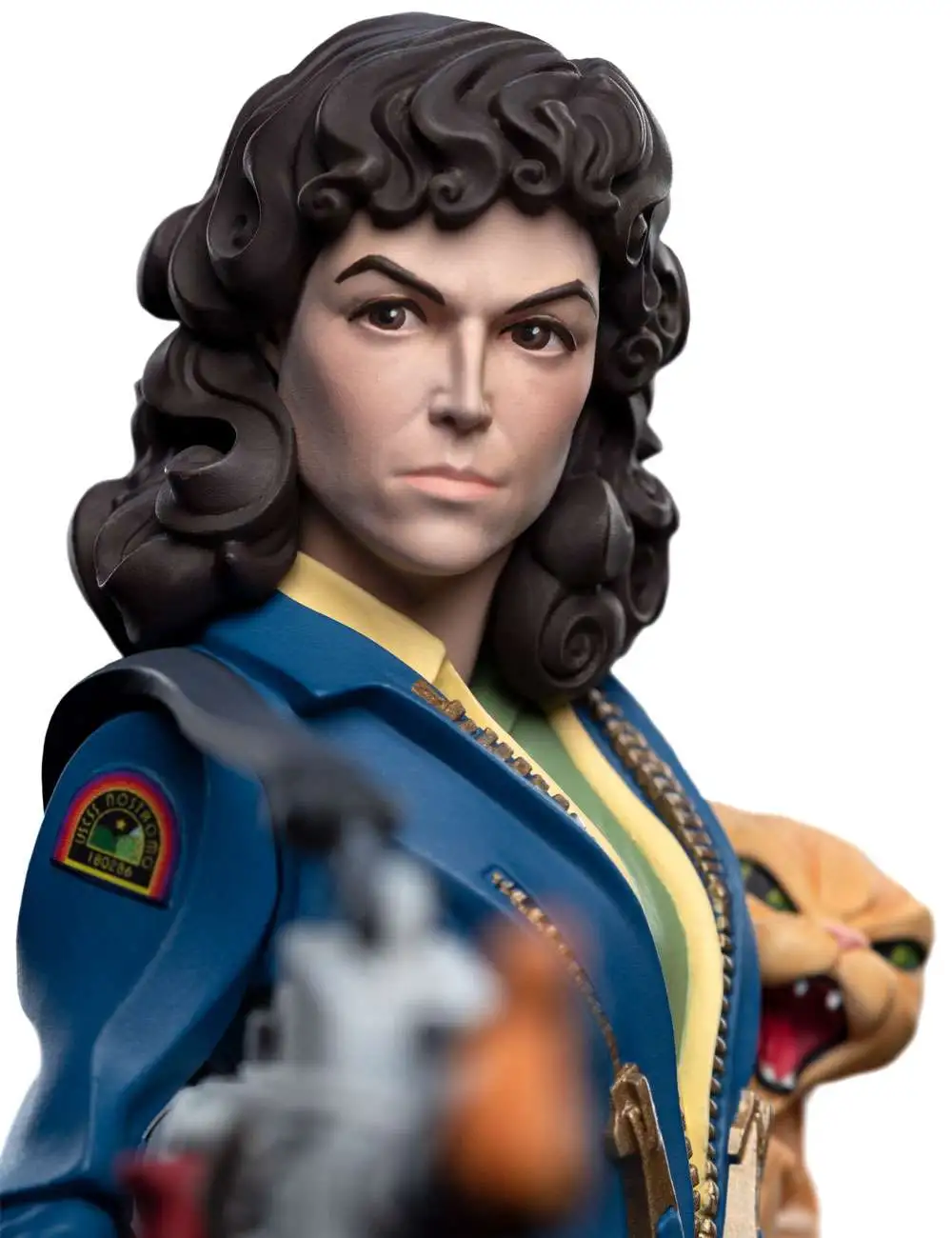 Outlet 🔥 Alien Mini Epics Ellen Ripley 6-Inch Vinyl Statue 👍 4 Outlet 🔥 Alien Mini Epics Ellen Ripley 6-Inch Vinyl Statue 👍 - Image 2