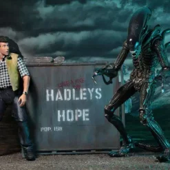Hot Sale 🔔 NECA Aliens Hadley's Hope Action Figure 2-Pack [Carter Burke & Concept Xenomorph] ⭐ -Harry Potter Sale Store neca51671 inset4