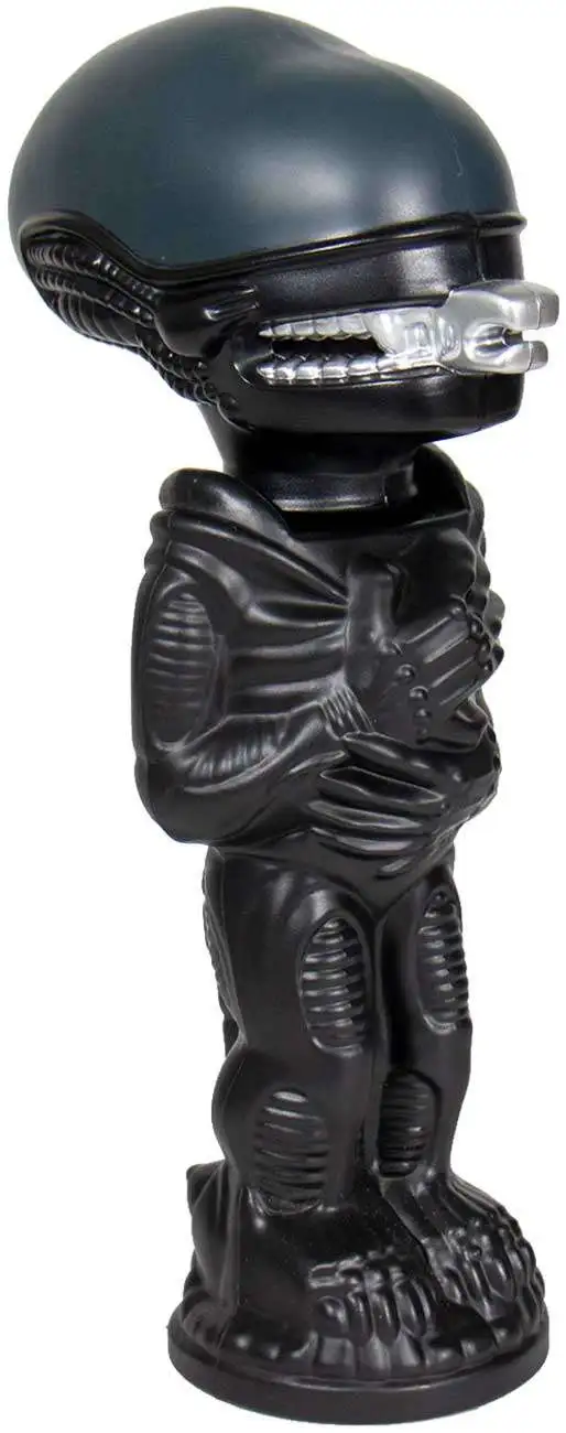 Hot Sale 👏 Alien Super Soapies Xenomorph Bubble Wand & Bottle 🌟 5 Hot Sale 👏 Alien Super Soapies Xenomorph Bubble Wand & Bottle 🌟 - Image 3