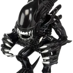 Hot Sale 👍 Aliens Vinyl Collectible Dolls Warrior Alien Vinyl Figure [Damaged Package] 💯